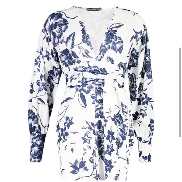 Boohoo | US size 6 | floral bodkin dress with deep v plunge neckline tie waist - Picture 7 of 10
